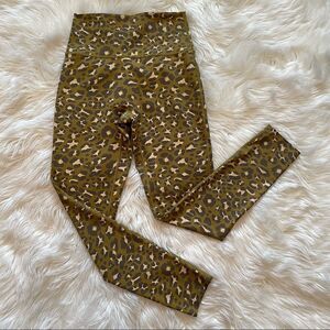 Aerie Offline Goals High Waisted Legging Leopard Print Size Medium